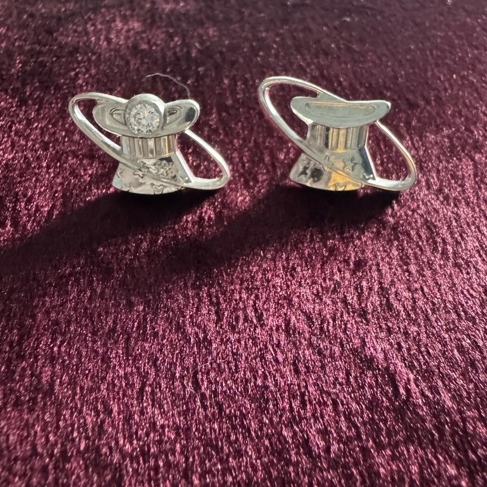 Eastern Airlines service tie tacks.